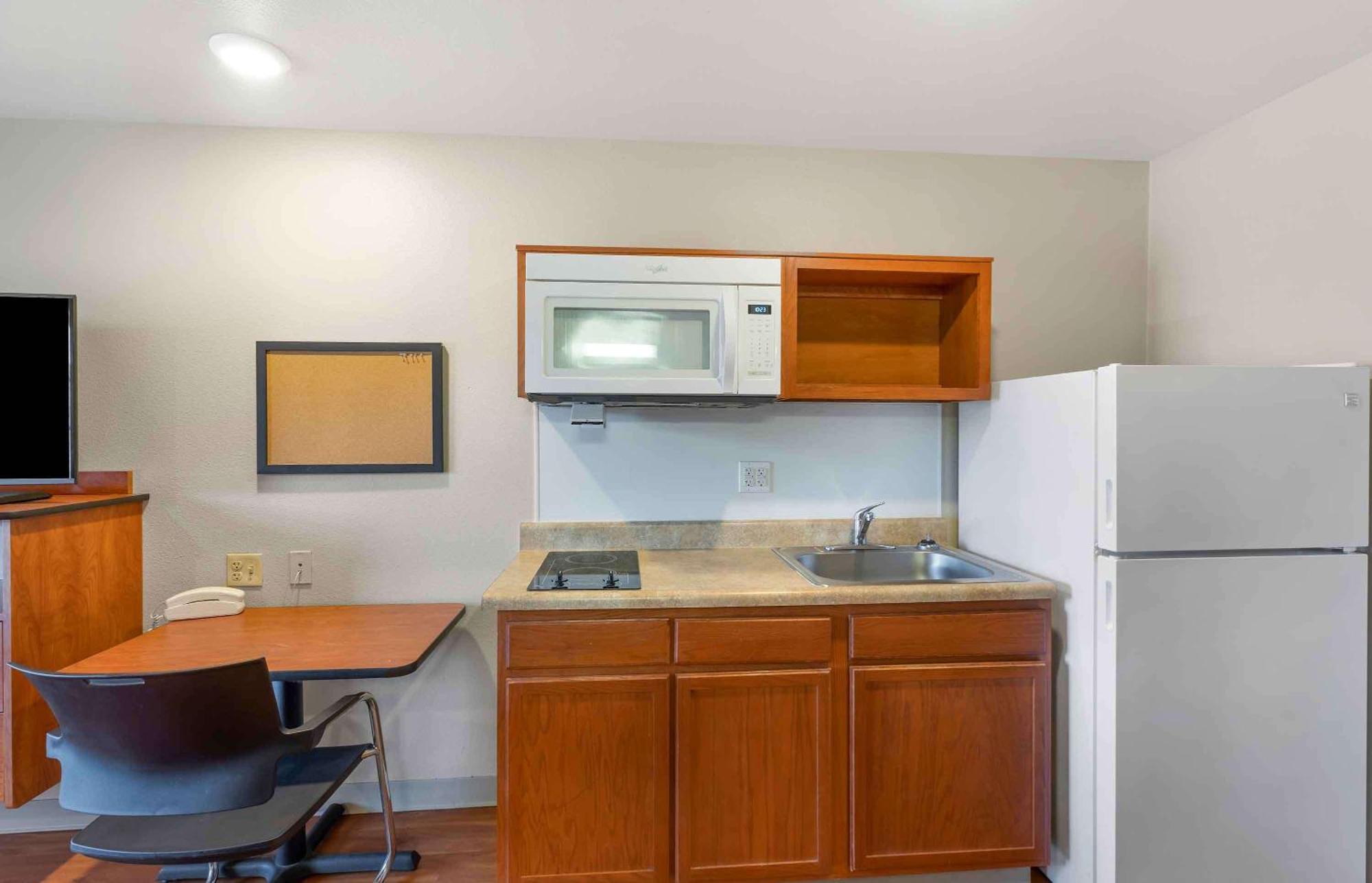 Extended Stay America Suites - Denver - Airport Aurora Exterior photo